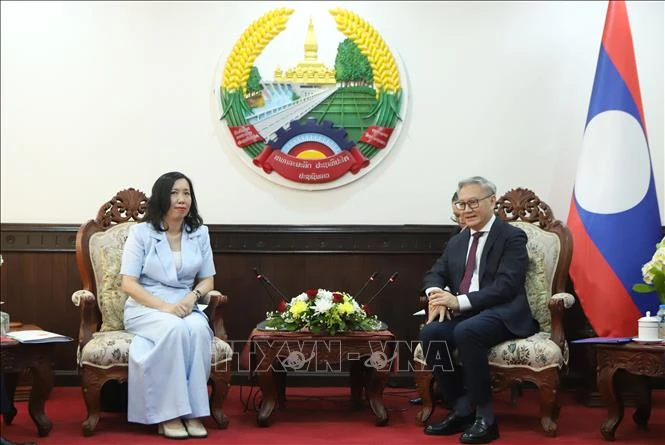 Việt Nam - Lào đẩy mạnh hợp tác, phát huy nguồn lực cộng đồng ở nước ngoài Việt Nam - Lào đẩy mạnh hợp tác, phát huy nguồn lực cộng đồng ở nước ngoài