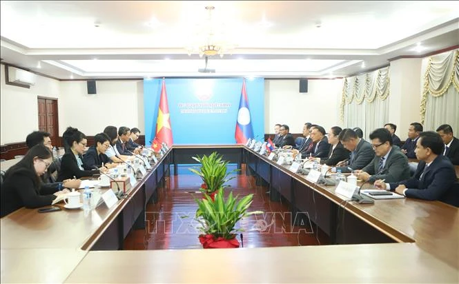 Việt Nam - Lào đẩy mạnh hợp tác, phát huy nguồn lực cộng đồng ở nước ngoài Việt Nam - Lào đẩy mạnh hợp tác, phát huy nguồn lực cộng đồng ở nước ngoài