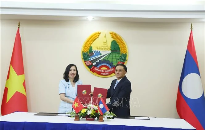 Việt Nam - Lào đẩy mạnh hợp tác, phát huy nguồn lực cộng đồng ở nước ngoài Việt Nam - Lào đẩy mạnh hợp tác, phát huy nguồn lực cộng đồng ở nước ngoài