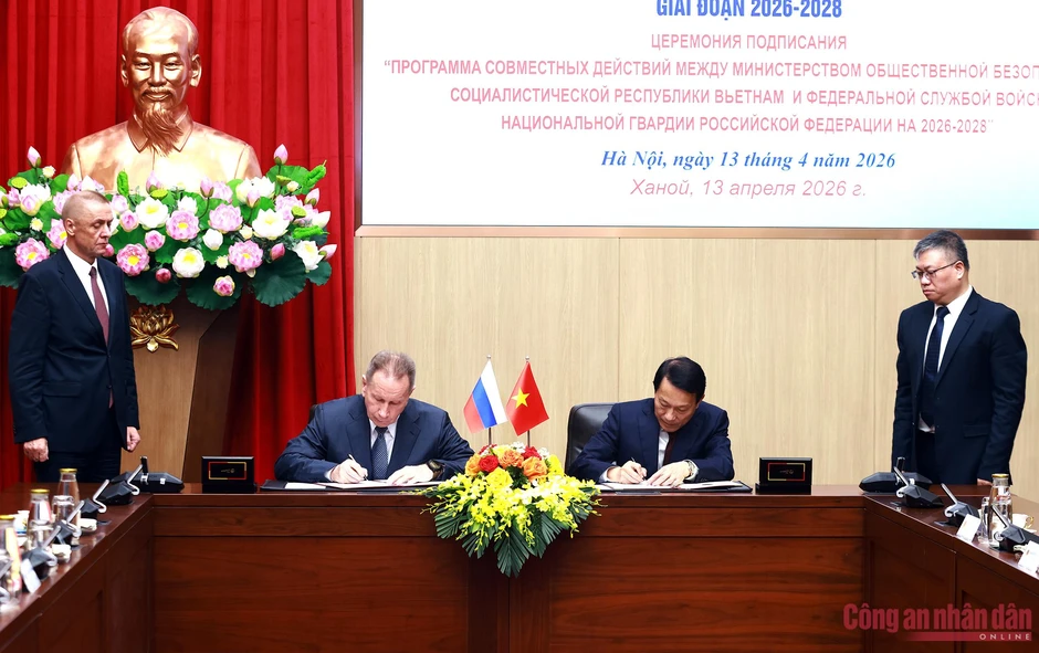Việt Nam - Liên bang Nga mở rộng hợp tác an ninh, thực thi pháp luật hiệu quả Việt Nam - Liên bang Nga mở rộng hợp tác an ninh, thực thi pháp luật hiệu quả