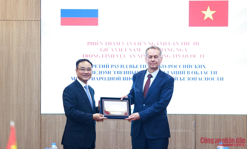 Việt Nam – Liên bang Nga tăng cường hợp tác trong lĩnh vực an ninh thông tin quốc tế Việt Nam – Liên bang Nga tăng cường hợp tác trong lĩnh vực an ninh thông tin quốc tế