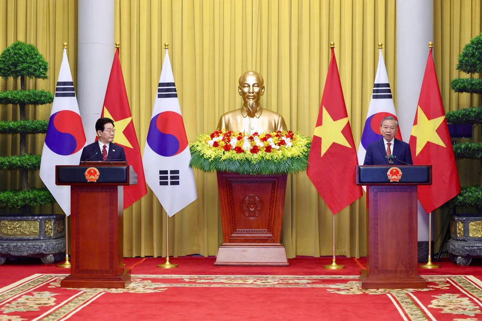 Việt Nam và Hàn Quốc nhất trí hợp tác chiến lược ở tầm cao mới Việt Nam và Hàn Quốc nhất trí hợp tác chiến lược ở tầm cao mới