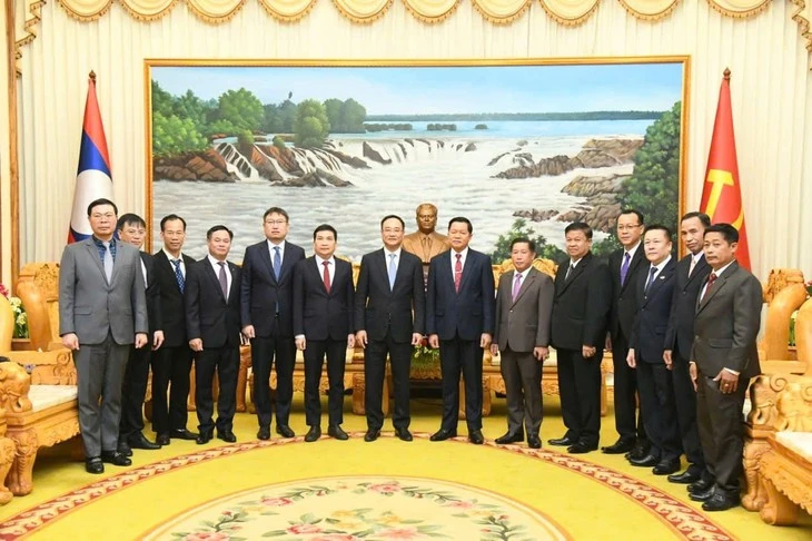 Việt Nam và Lào tăng cường hợp tác an ninh Việt Nam và Lào tăng cường hợp tác an ninh