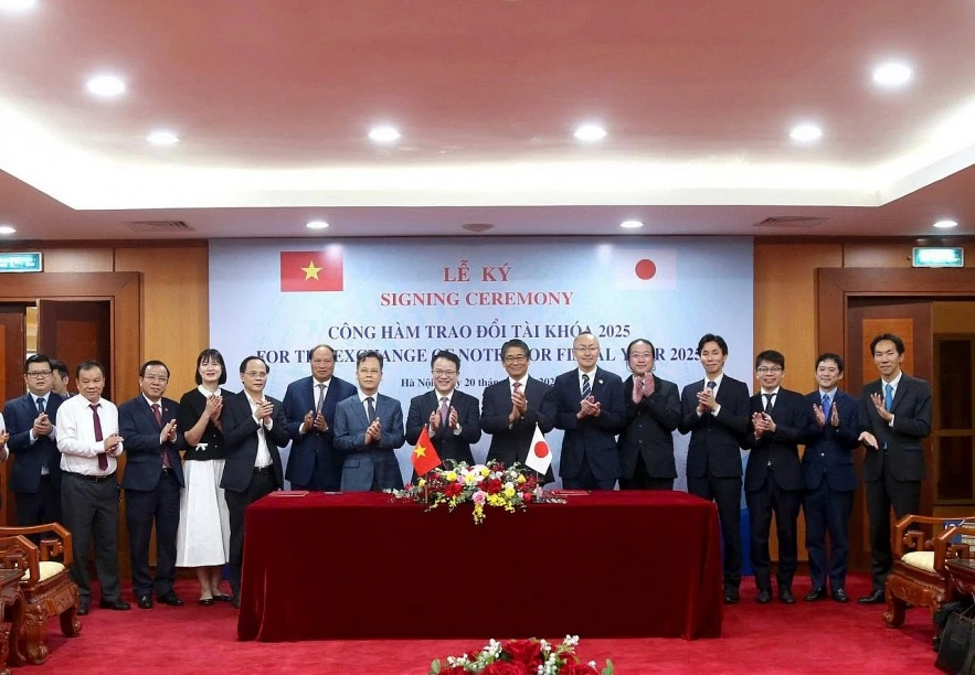 Việt Nam và Nhật Bản ký kết công hàm cung cấp vốn vay 90 tỷ Yên Việt Nam và Nhật Bản ký kết công hàm cung cấp vốn vay 90 tỷ Yên