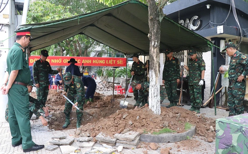 Vĩnh Long tìm hài cốt 10 liệt sĩ ở công viên trung tâm Vĩnh Long tìm hài cốt 10 liệt sĩ ở công viên trung tâm