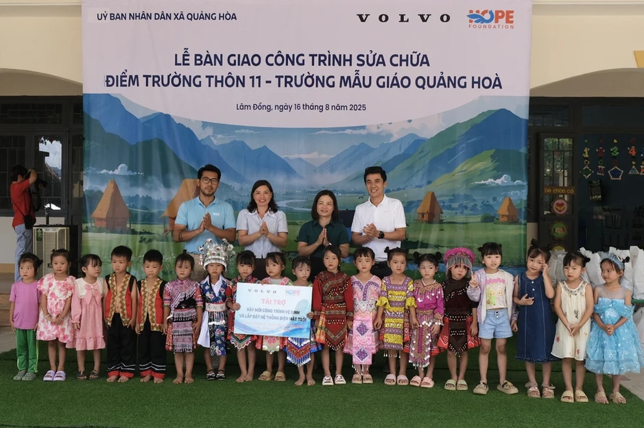 Volvo Car Việt Nam hỗ trợ xây mới, sửa chữa trường học Volvo Car Việt Nam hỗ trợ xây mới, sửa chữa trường học