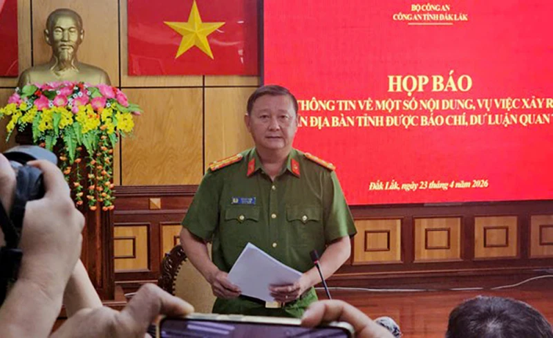 Vụ án CSGT quay đầu xe sau tai nạn và bài học “đọc chậm” hôm nay Vụ án CSGT quay đầu xe sau tai nạn và bài học “đọc chậm” hôm nay