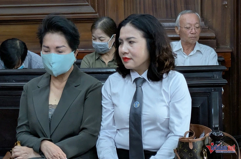 Vụ bán 'đất vàng' Bến Vân Đồn, cựu lãnh đạo Tập đoàn cao su lãnh 14 năm tù Vụ bán 'đất vàng' Bến Vân Đồn, cựu lãnh đạo Tập đoàn cao su lãnh 14 năm tù