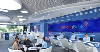 Vụ 'bốc hơi' 5 tỷ trong tài khoản: Dấu hiệu bất thường mã OTP, sinh trắc học