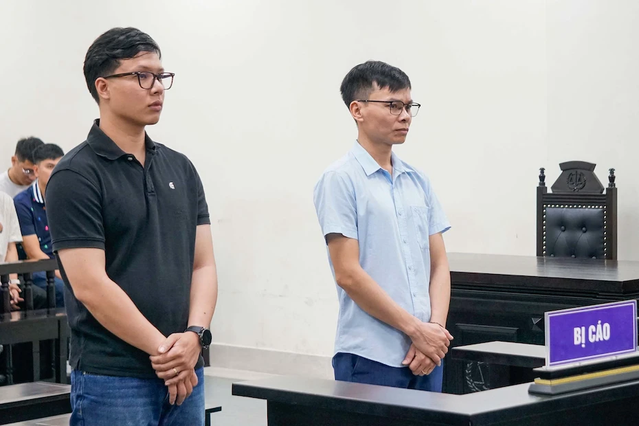 Vụ cháy 15 người chết ở Hà Nội: Gia đình nạn nhân xin giảm án cho 2 cựu cán bộ công an Vụ cháy 15 người chết ở Hà Nội: Gia đình nạn nhân xin giảm án cho 2 cựu cán bộ công an