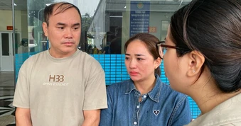Vụ cháy nhà 4 tầng ở Hà Nội: "Không ngờ sau một đêm, bố mẹ không còn nữa"