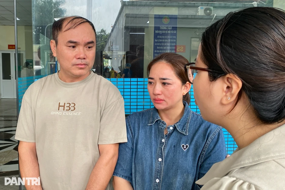 Vụ cháy nhà 4 tầng ở Hà Nội: "Không ngờ sau một đêm, bố mẹ không còn nữa"