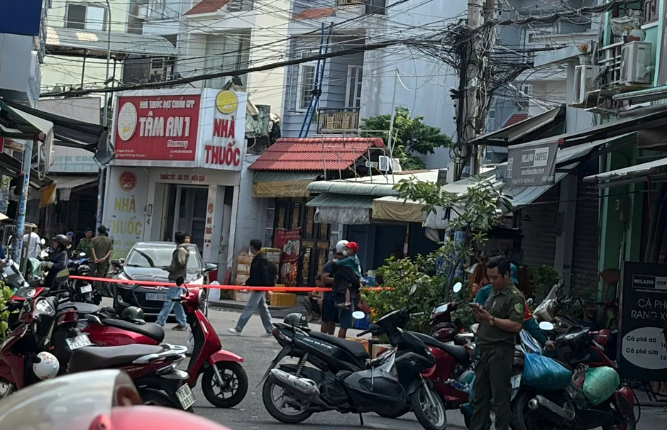 Vụ cháy nhà 5 tầng ở TPHCM khiến đôi nam nữ tử vong: Lời kể nhân chứng Vụ cháy nhà 5 tầng ở TPHCM khiến đôi nam nữ tử vong: Lời kể nhân chứng