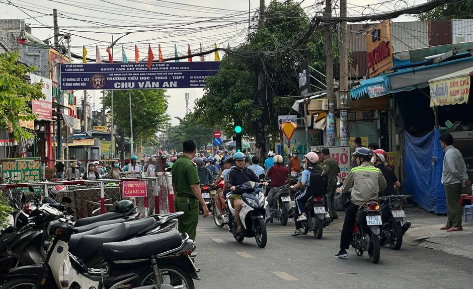 Vụ cháy quán chay Tại TPHCM khiến hai mẹ con tử vong gây chấn động dư luận Vụ cháy quán chay Tại TPHCM khiến hai mẹ con tử vong gây chấn động dư luận