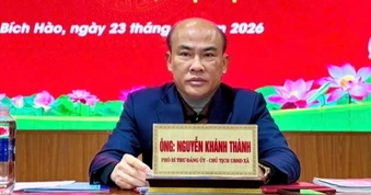 Vụ chủ tịch xã xin nghỉ việc: Khởi tố, khai trừ khỏi Đảng