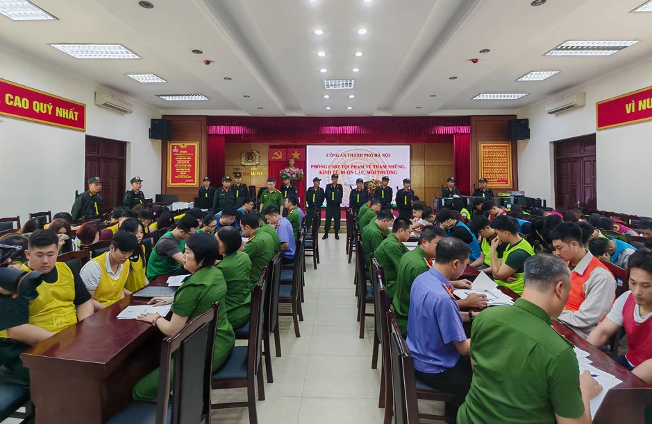 Vụ ‘hợp đồng kỳ nghỉ’: Khởi tố thêm 7 bị can, 1 vụ án Vụ ‘hợp đồng kỳ nghỉ’: Khởi tố thêm 7 bị can, 1 vụ án