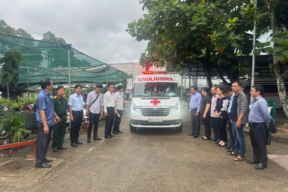 Vụ lật ca nô ở Phú Quốc: Đưa thi thể 15 nạn nhân về TPHCM, khẩn trương điều tra nguyên nhân