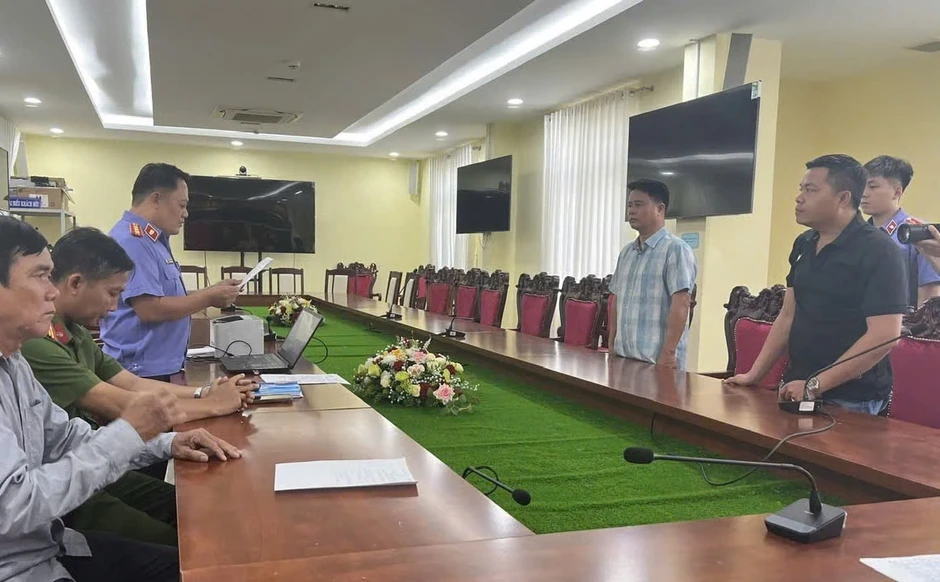 Vụ nữ sinh tử vong ở Vĩnh Long: Thượng tôn pháp luật để giữ trọn niềm tin Vụ nữ sinh tử vong ở Vĩnh Long: Thượng tôn pháp luật để giữ trọn niềm tin