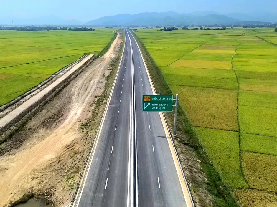 Vướng mặt bằng, cao tốc Bắc - Nam qua Đắk Lắk chưa thông xe hoàn toàn Vướng mặt bằng, cao tốc Bắc - Nam qua Đắk Lắk chưa thông xe hoàn toàn