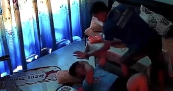 Xác minh vụ cha dượng bị tố bạo hành con riêng của vợ&nbsp;ở TPHCM