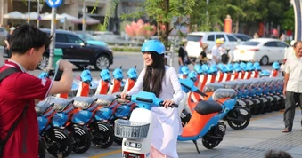 Xanh hóa đô thị từ phương tiện giao thông