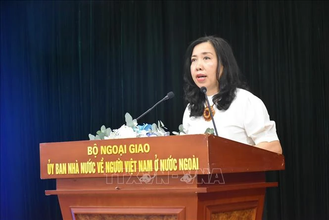 Xây dựng mạng lưới chuyên gia, trí thức kiều bào trong các lĩnh vực công nghệ chiến lược Xây dựng mạng lưới chuyên gia, trí thức kiều bào trong các lĩnh vực công nghệ chiến lược