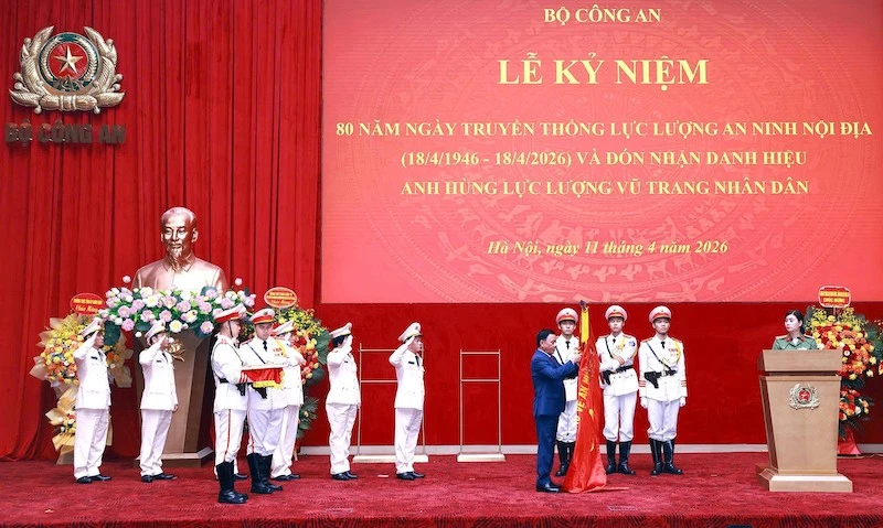 Xây dựng thế trận an ninh nội địa vững chắc, liên thông, rộng khắp