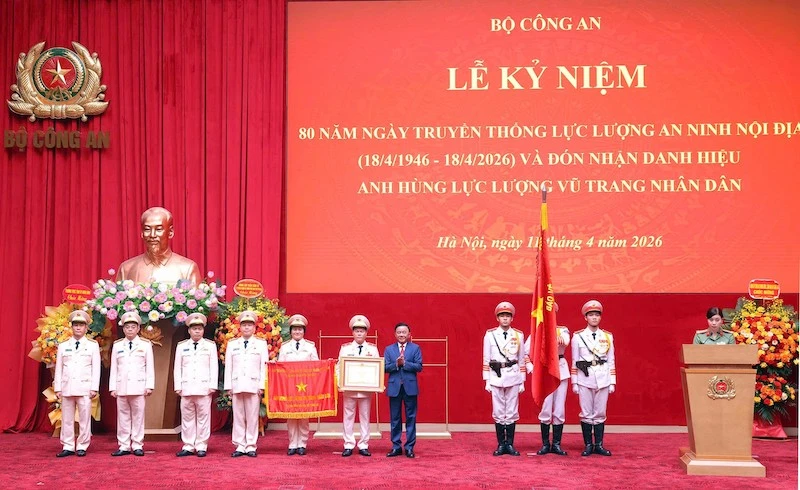 Xây dựng thế trận an ninh nội địa vững chắc, liên thông, rộng khắp