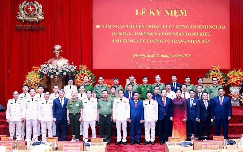 Xây dựng thế trận an ninh nội địa vững chắc, liên thông, rộng khắp