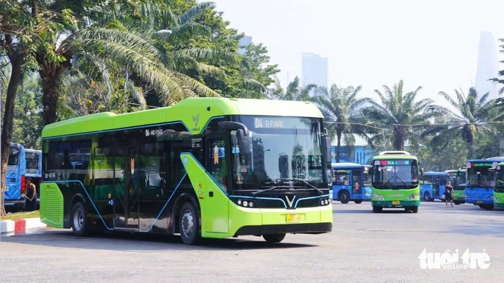 Xe buýt miễn phí: đầu tư cho tương lai