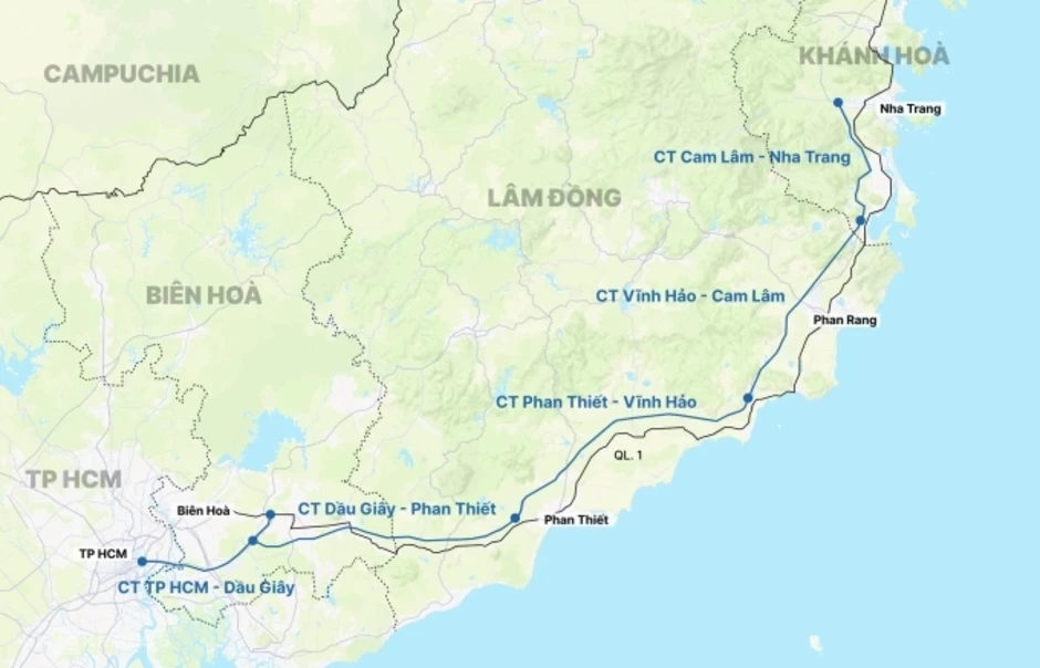 Xe chở 21 khách đi Đà Lạt tông ôtô đầu kéo trên cao tốc Long Thành Xe chở 21 khách đi Đà Lạt tông ôtô đầu kéo trên cao tốc Long Thành
