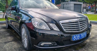 Xe công Mercedes-Benz của Đà Nẵng 4 lần đấu giá bất thành