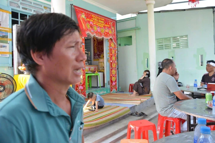Xe khách lao xuống vực ở Lâm Đồng khiến 4 người chết , 11 người bị thương Xe khách lao xuống vực ở Lâm Đồng khiến 4 người chết , 11 người bị thương