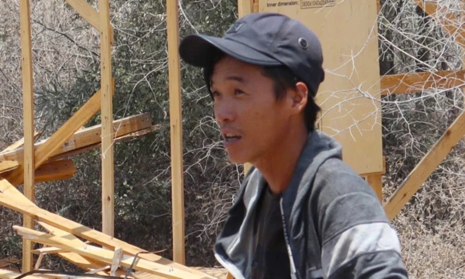 'Xe lao xuống vực núi, va đập như bom nổ, không ai kịp thoát' 'Xe lao xuống vực núi, va đập như bom nổ, không ai kịp thoát'
