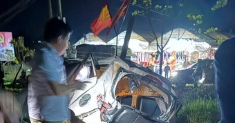 Xe tải tông liên hoàn 3 ô tô tại Đắk Lắk khiến 1 người đi bộ tử vong