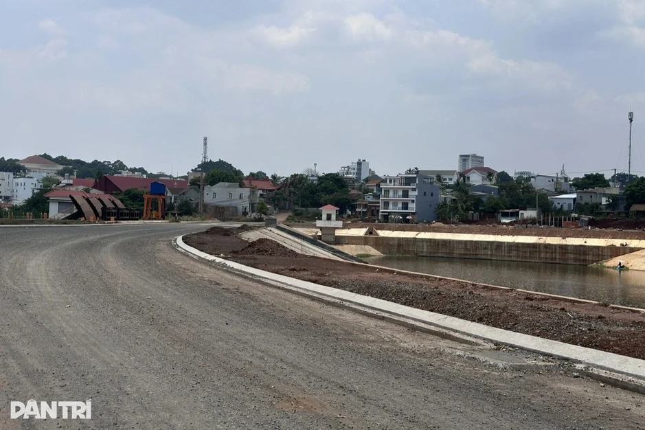 Xem xét điều chuyển người đứng đầu nếu giải ngân vốn đầu tư công ì ạch Xem xét điều chuyển người đứng đầu nếu giải ngân vốn đầu tư công ì ạch
