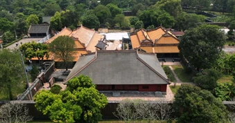 Xôn xao thông tin trùng tu sai một trong những nhà hát cổ xưa nhất Việt Nam