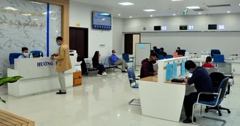 Xử lý cán bộ chậm giải quyết hồ sơ của dân: Kỷ cương đi cùng cải cách hành chính