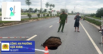 Xuất hiện hố ‘tử thần’ giữa đường gom khu công nghiệp ở Thái Nguyên