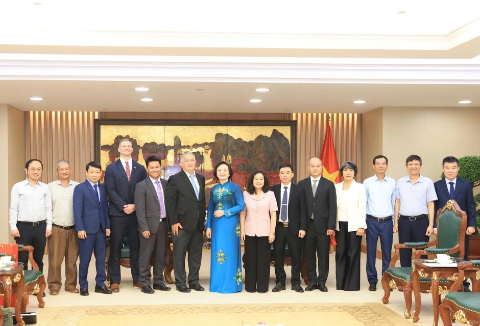 Xúc động câu chuyện tìm kiếm hài cốt liệt sỹ và kỷ vật từ chiến tranh Việt Nam Xúc động câu chuyện tìm kiếm hài cốt liệt sỹ và kỷ vật từ chiến tranh Việt Nam