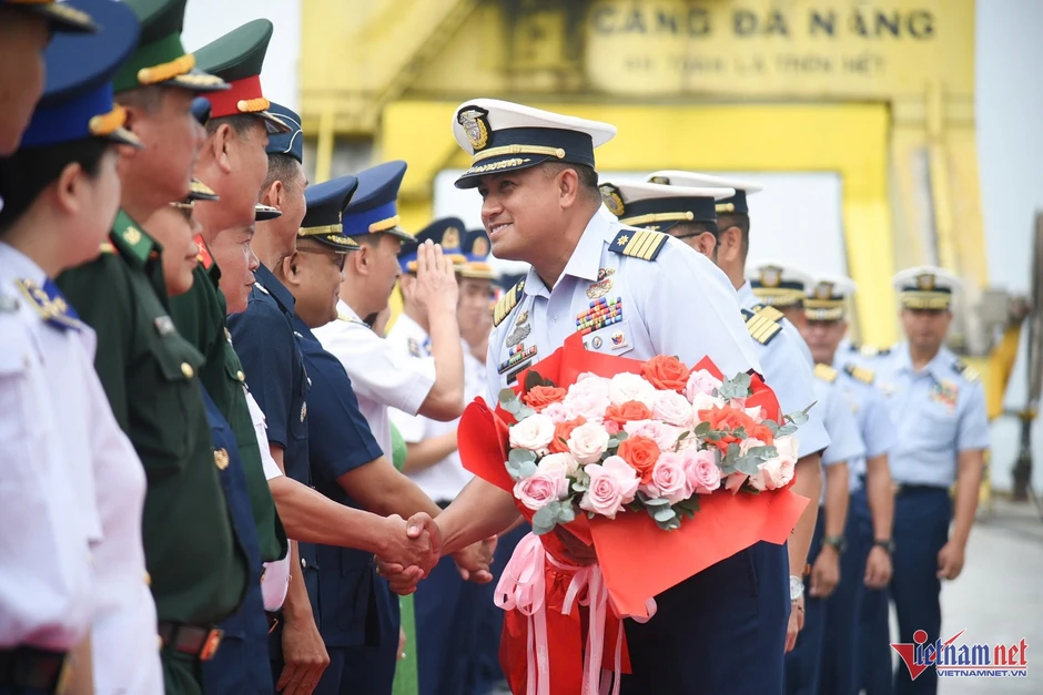 Ý nghĩa lịch sử khi lần đầu tiên Tổng Bí thư, Chủ tịch nước thăm Philippines Ý nghĩa lịch sử khi lần đầu tiên Tổng Bí thư, Chủ tịch nước thăm Philippines
