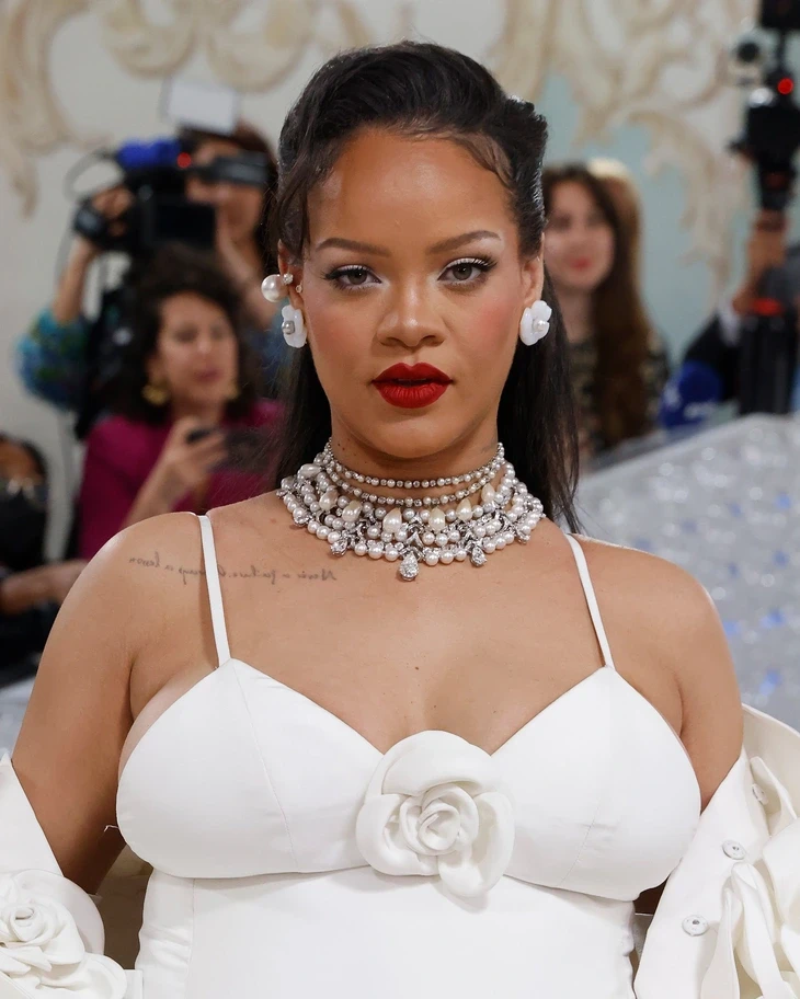 10 tuyệt tác trang sức kim cương rực rỡ bậc nhất lịch sử Met Gala 10 tuyệt tác trang sức kim cương rực rỡ bậc nhất lịch sử Met Gala