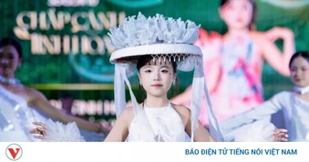 150 mẫu nhí tái hiện vẻ đẹp văn hóa Việt trong không gian phố cổ Hoa Lư