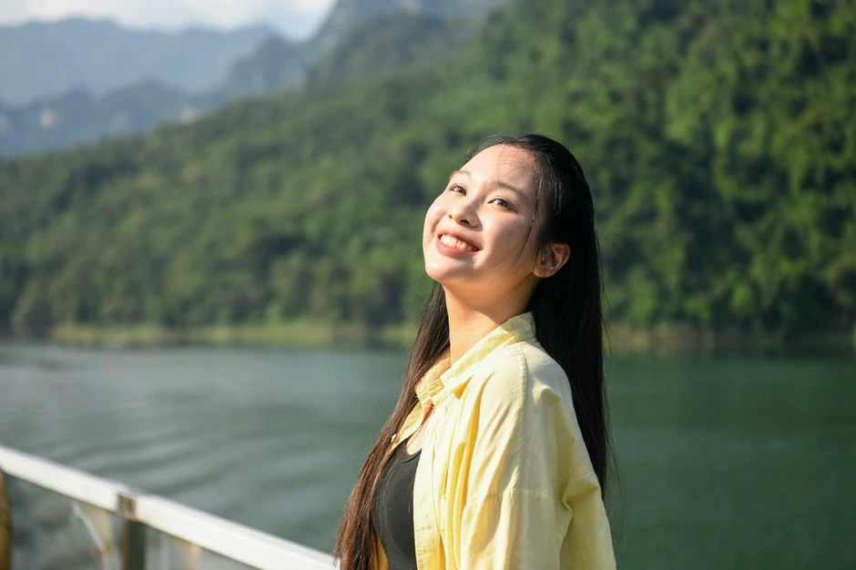 53 cô gái Hoa hậu Việt Nam ngỡ ngàng trước cảnh sắc hồ Na Hang