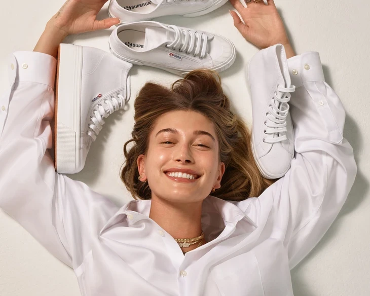 6 xu hướng sneaker lỗi thời cần tránh trong năm 2026 6 xu hướng sneaker lỗi thời cần tránh trong năm 2026