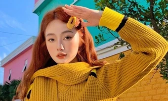 8 màu trang phục giúp người da ngăm trông cuốn hút