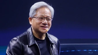 Áo khoác da của tỷ phú Jensen Huang đạt gần triệu USD