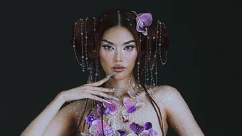 Chung Thanh Phong tổ chức show cảm hứng từ hoa lan đột biến
