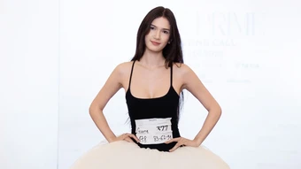 Em gái cầu thủ Đặng Văn Lâm casting người mẫu