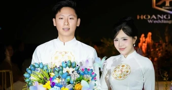 Hàng nghìn người đổ về Hà Nội xem xu hướng thời trang cưới mới nhất